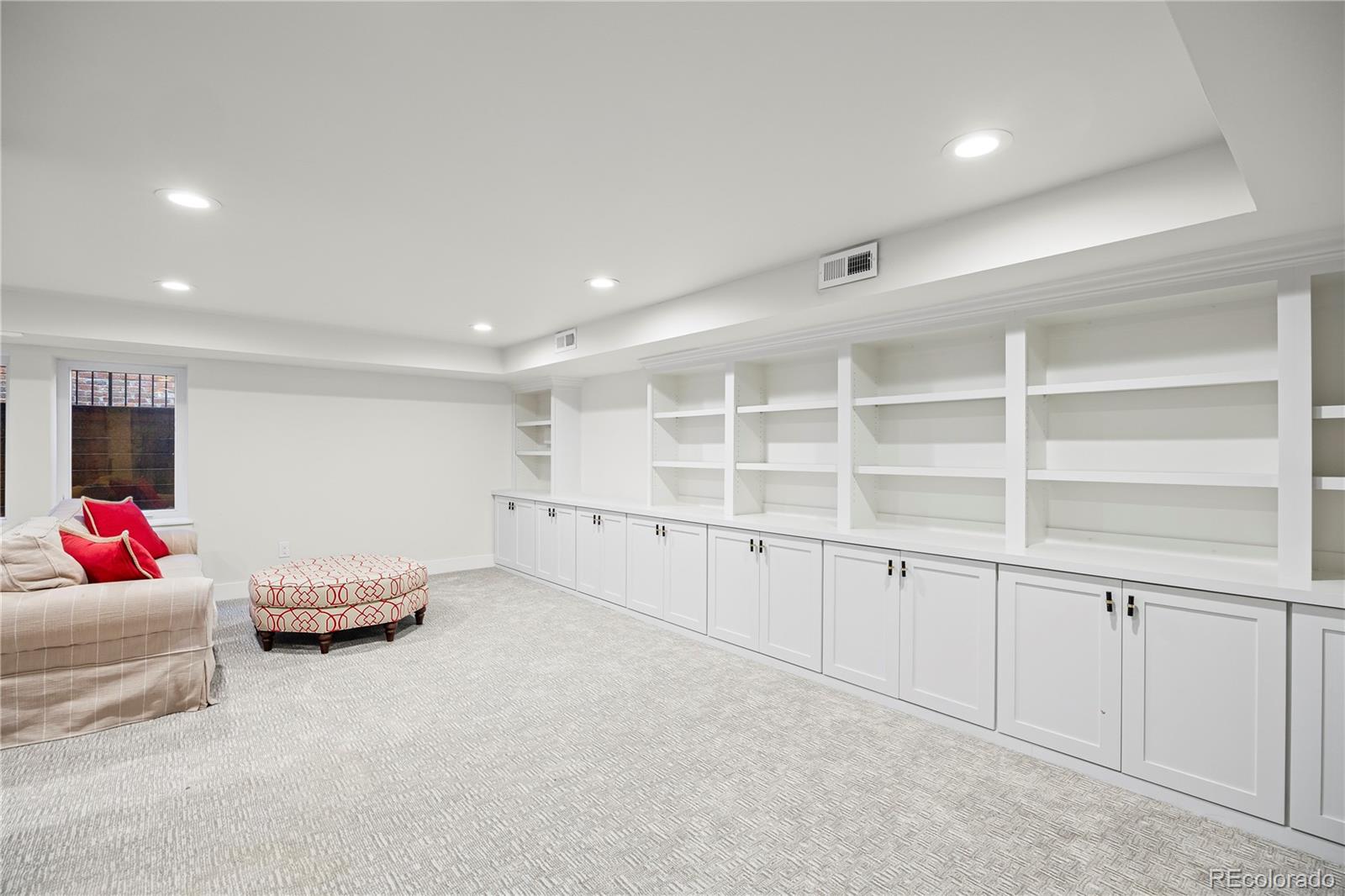MLS Image #28 for 890 s vine street,denver, Colorado