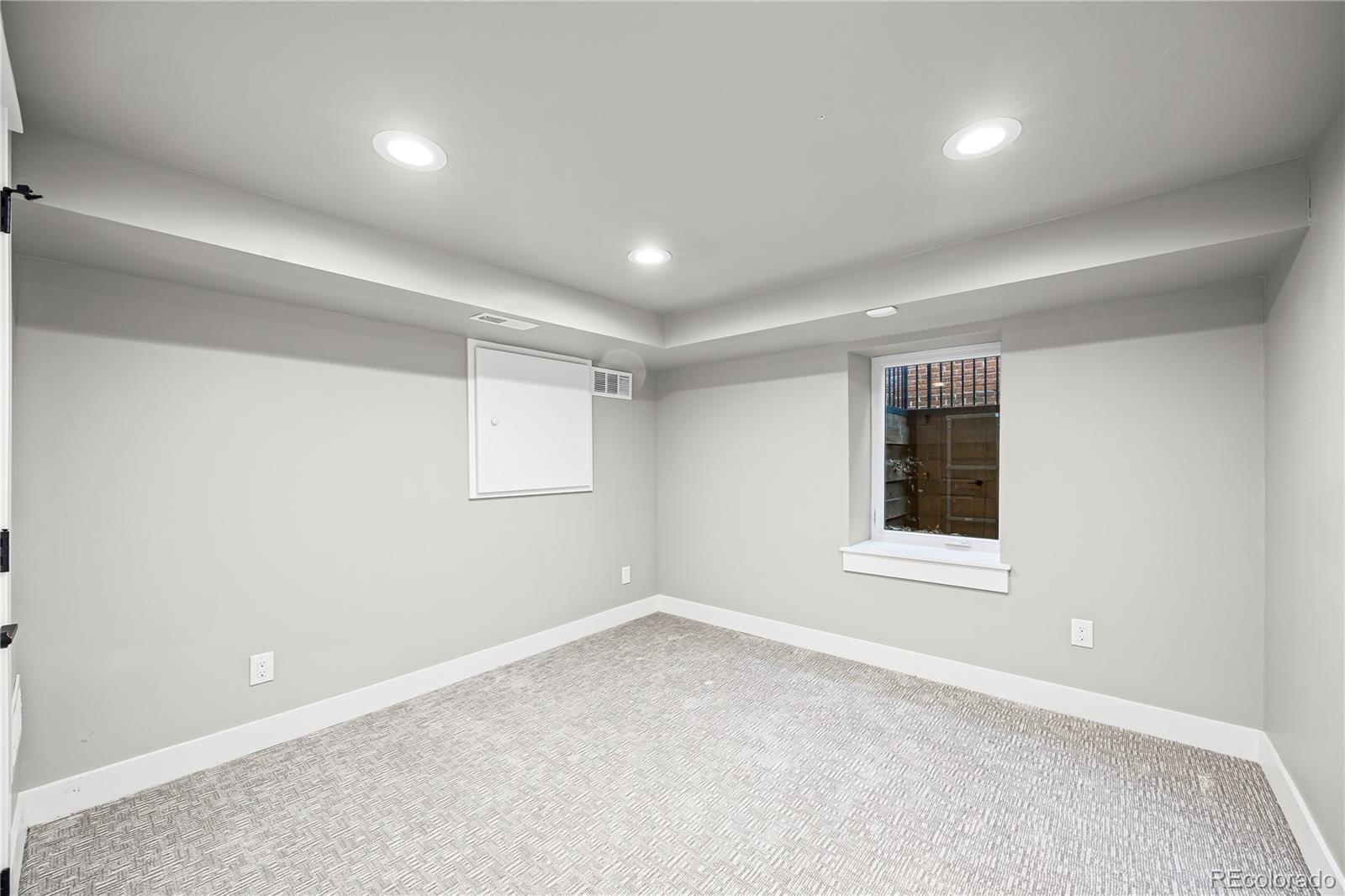 MLS Image #30 for 890 s vine street,denver, Colorado
