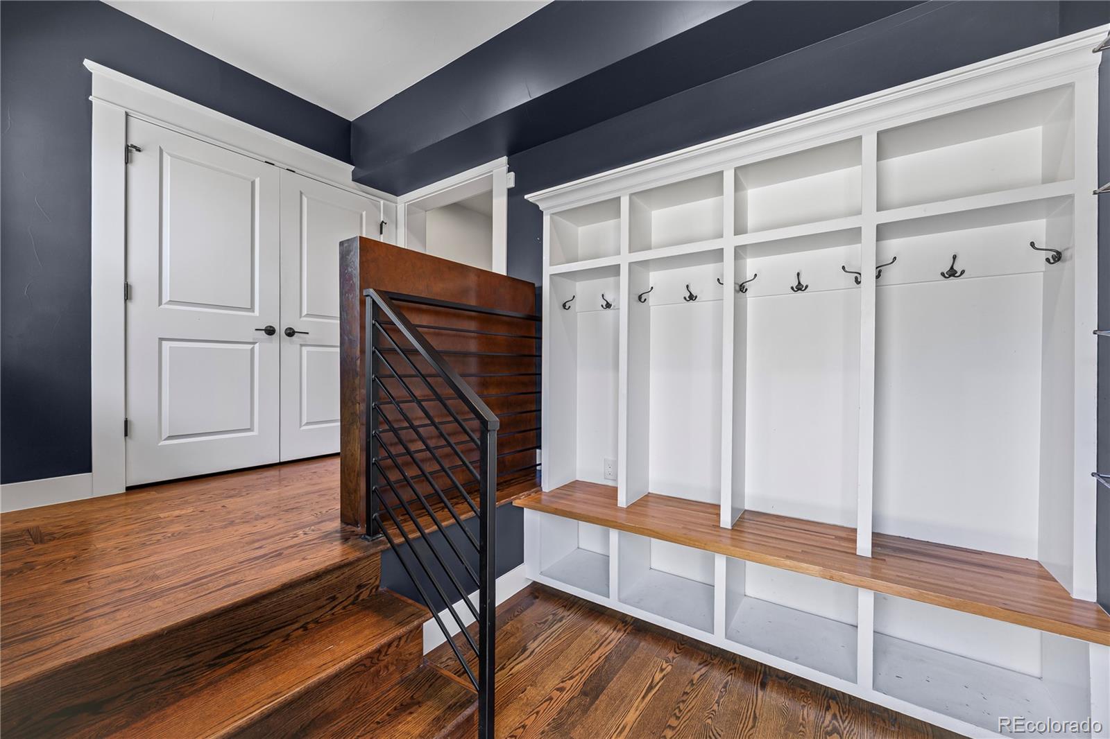 MLS Image #32 for 890 s vine street,denver, Colorado