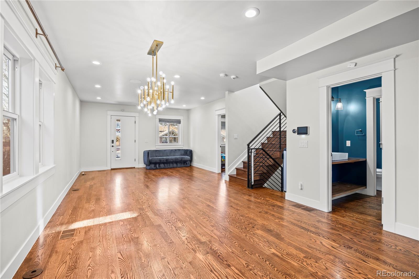 MLS Image #9 for 890 s vine street,denver, Colorado