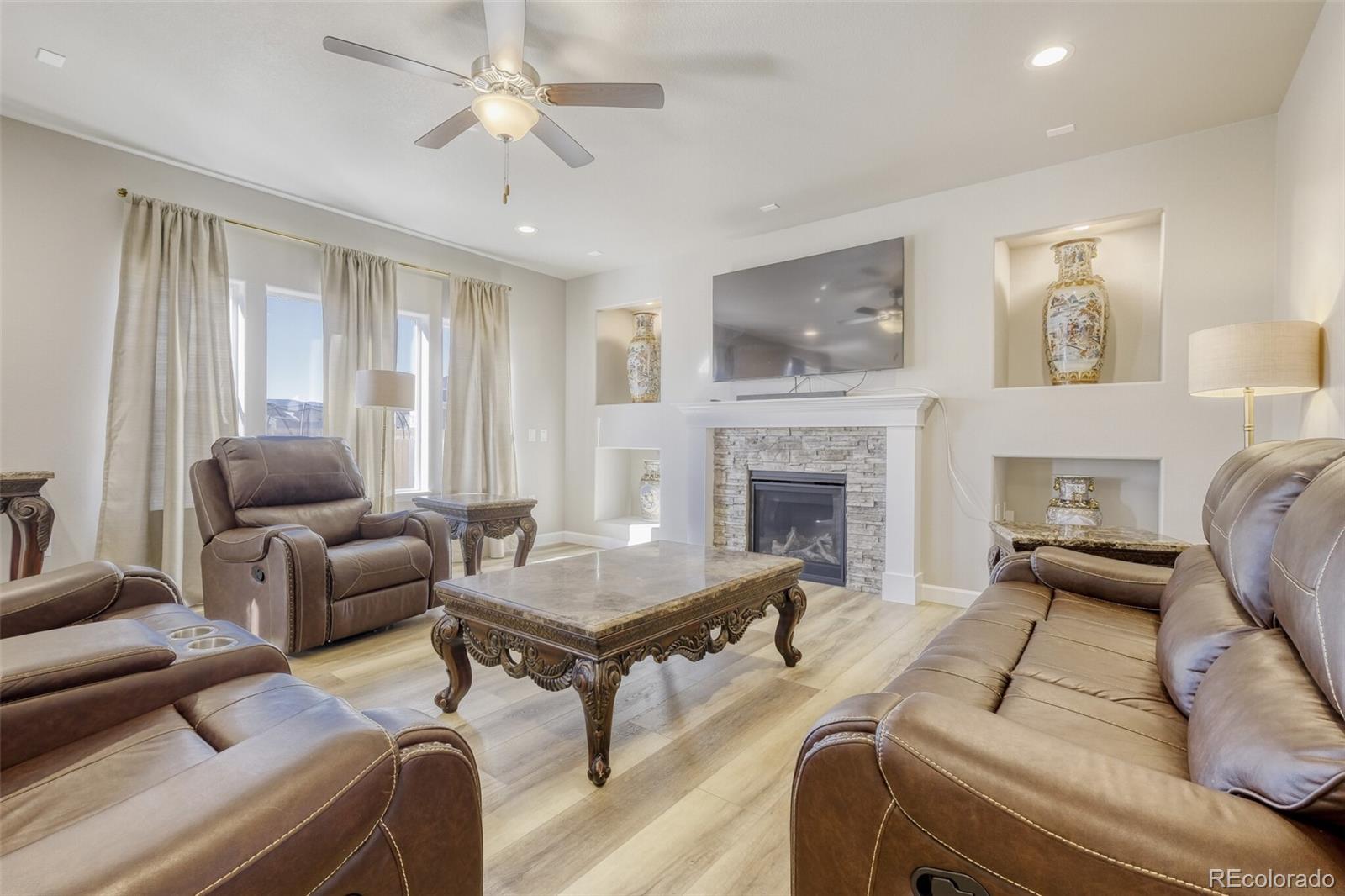MLS Image #10 for 9093  peaceful valley road,colorado springs, Colorado