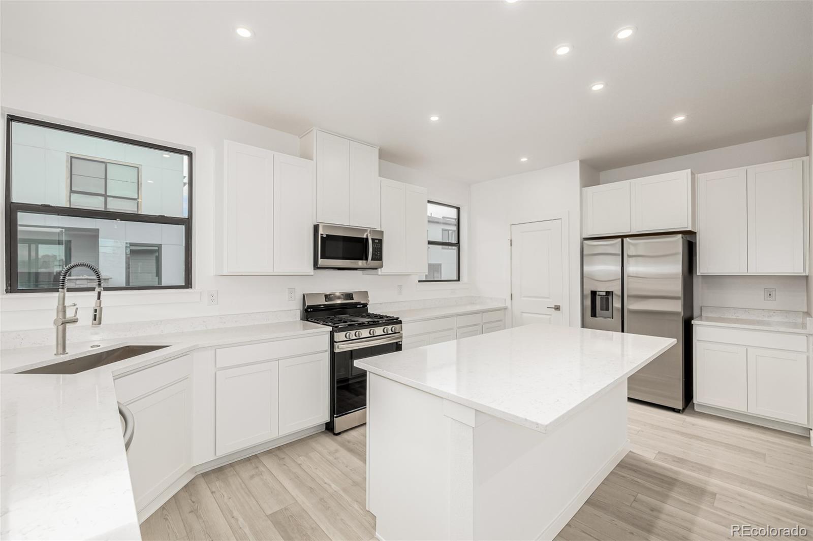 MLS Image #11 for 2076 s holly street,denver, Colorado