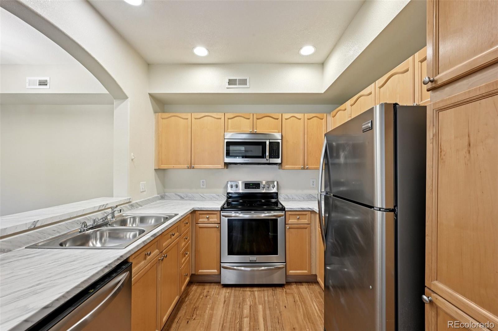 MLS Image #10 for 8422 s upham way g49,littleton, Colorado