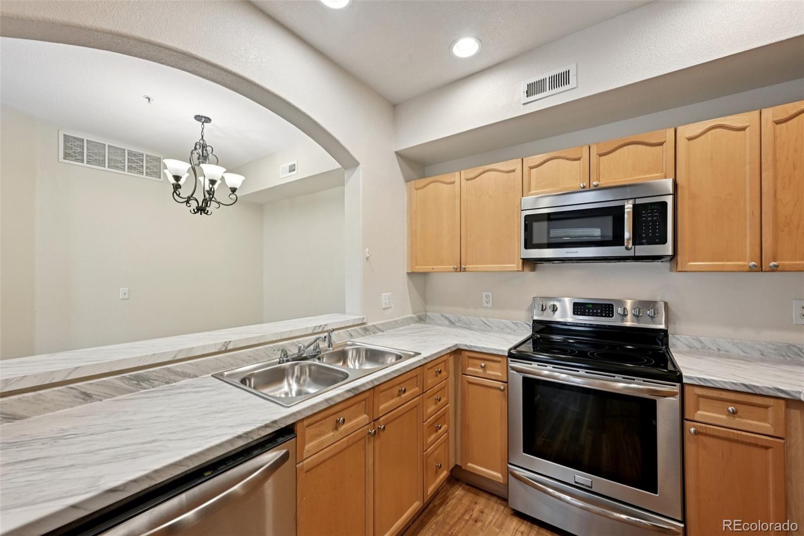 MLS Image #11 for 8422 s upham way g49,littleton, Colorado