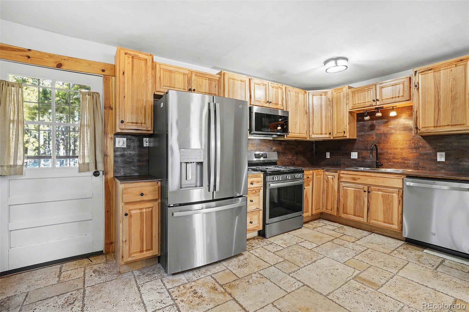 MLS Image #11 for 31552  griffin drive,conifer, Colorado