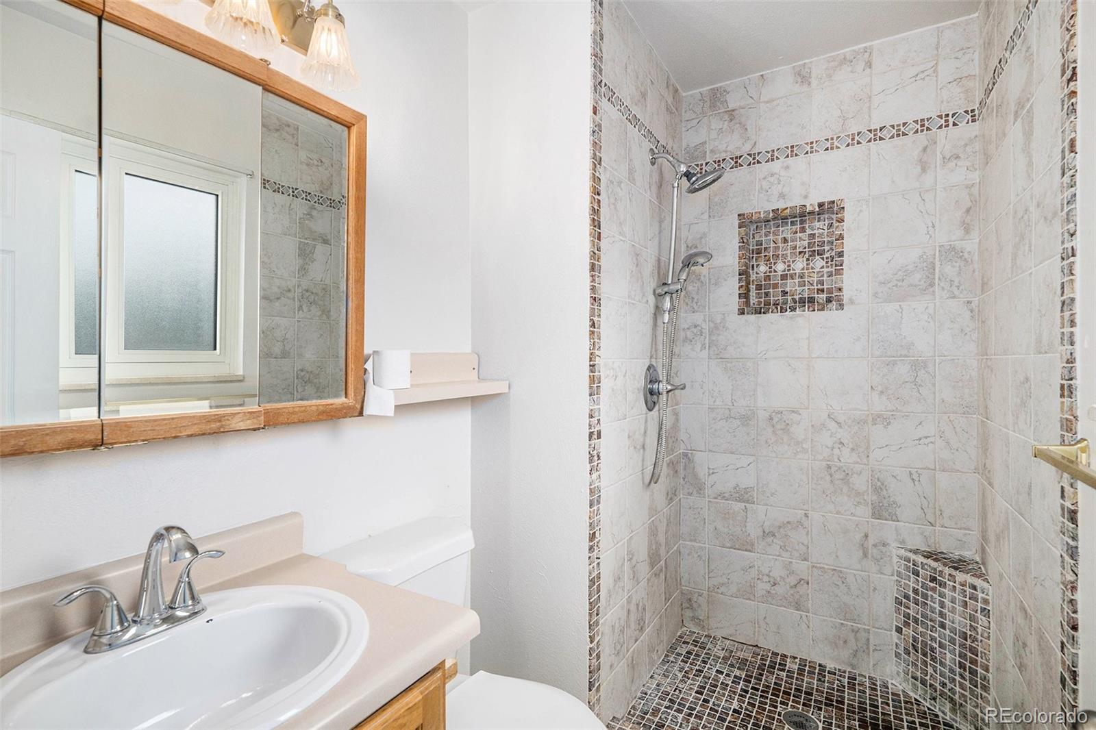 MLS Image #15 for 13068 w 65th avenue,arvada, Colorado