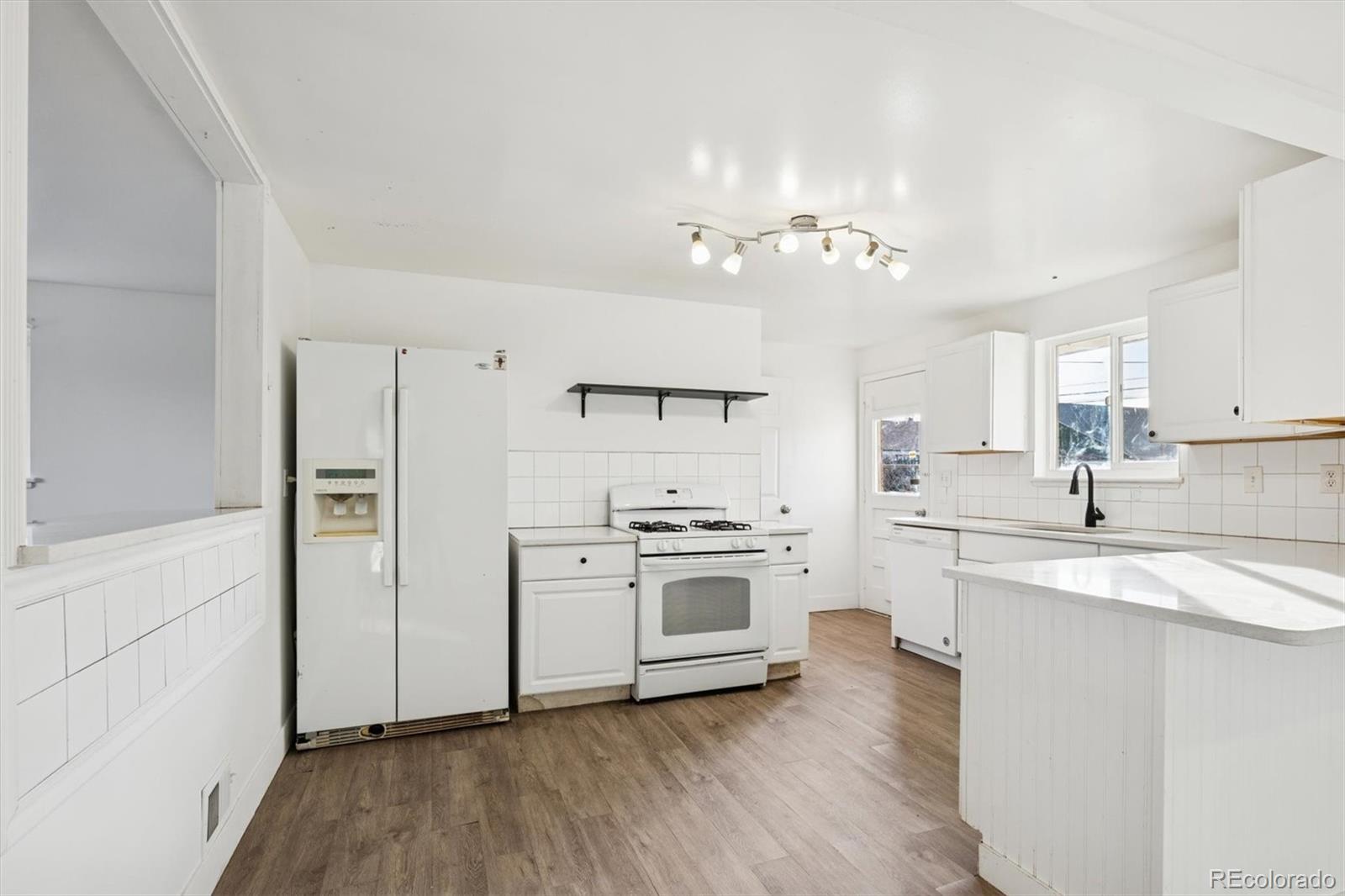 MLS Image #10 for 6951  locust street,commerce city, Colorado