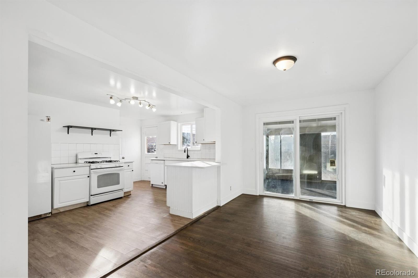 MLS Image #8 for 6951  locust street,commerce city, Colorado