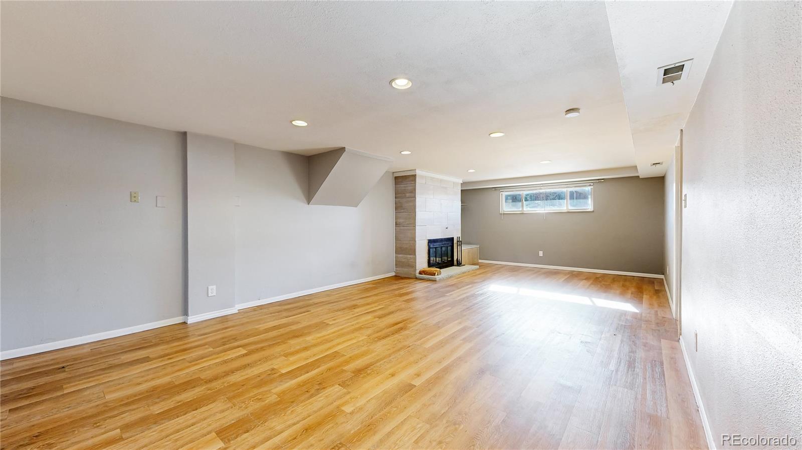 MLS Image #17 for 8407 e lehigh drive,denver, Colorado