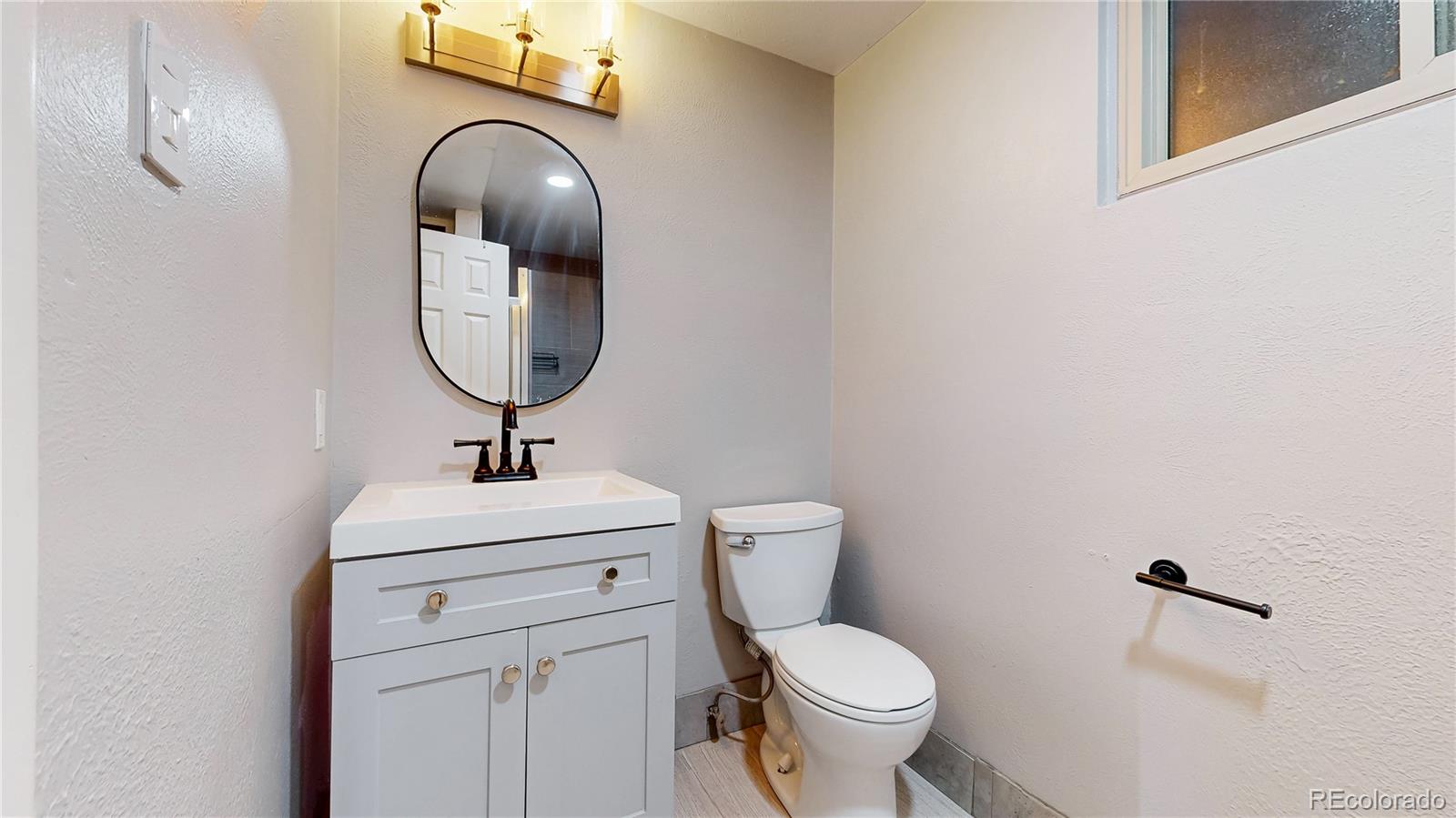MLS Image #21 for 8407 e lehigh drive,denver, Colorado