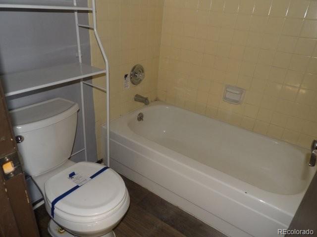 MLS Image #14 for 1811 s quebec way 48,denver, Colorado