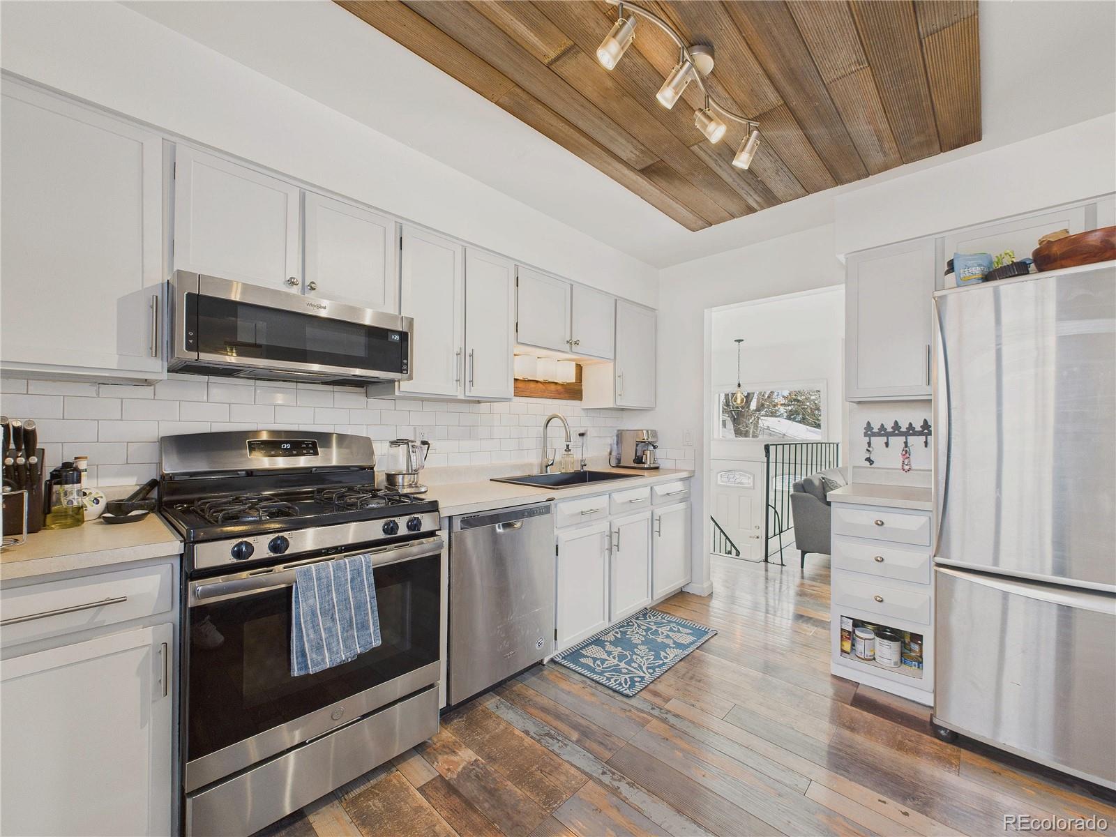 MLS Image #13 for 6885 w 69 place,arvada, Colorado