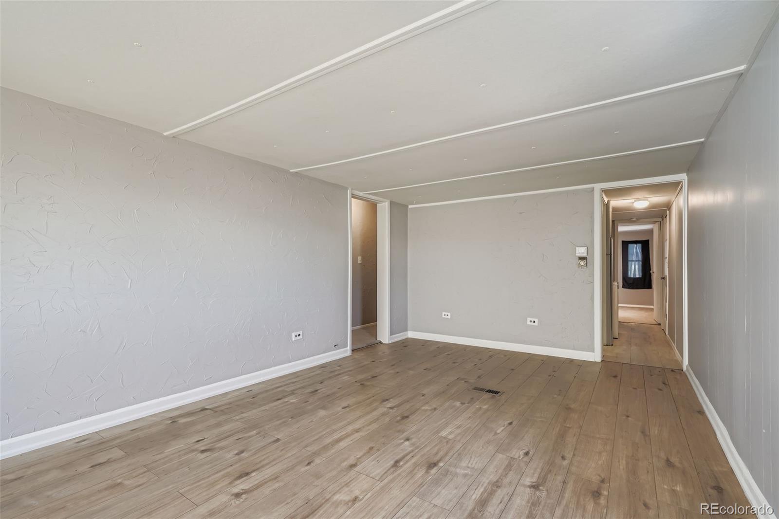 MLS Image #8 for 2001  tulane street,denver, Colorado