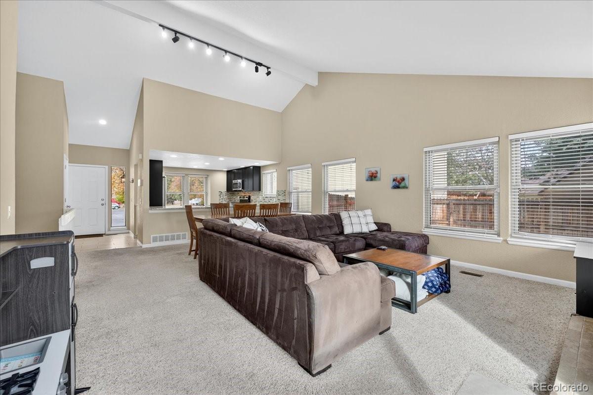 MLS Image #3 for 13361 e wyoming place,aurora, Colorado