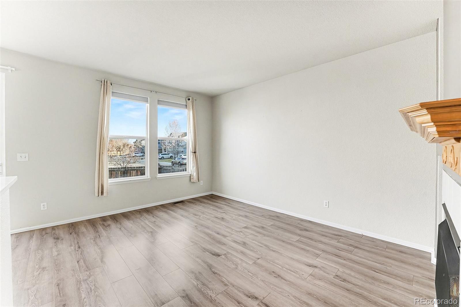 MLS Image #4 for 4420 s garland way,littleton, Colorado