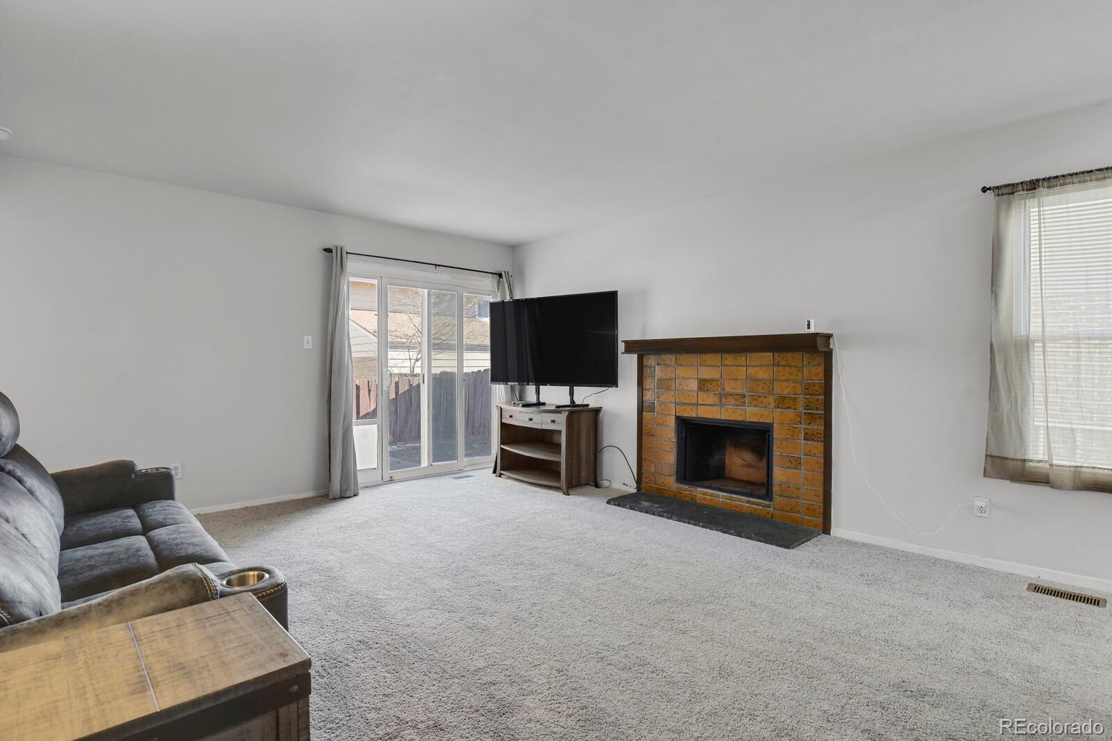 MLS Image #4 for 11760  grant street,northglenn, Colorado