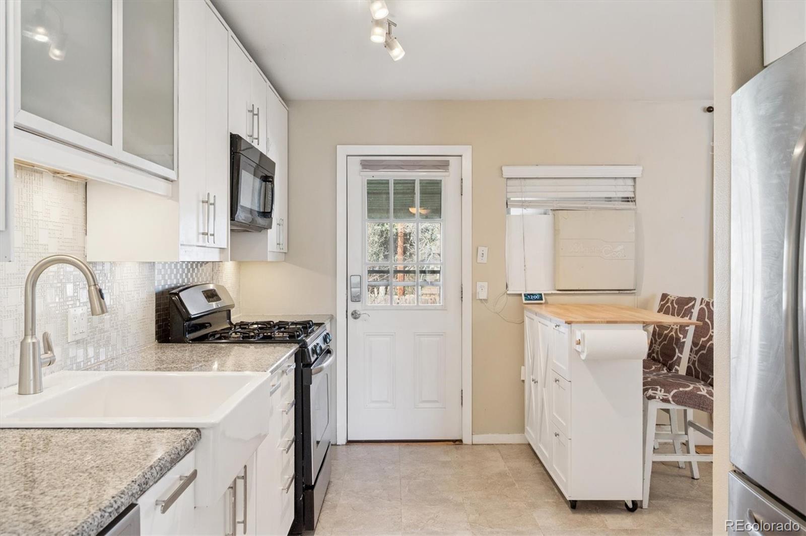 MLS Image #12 for 1817 s perry way,denver, Colorado