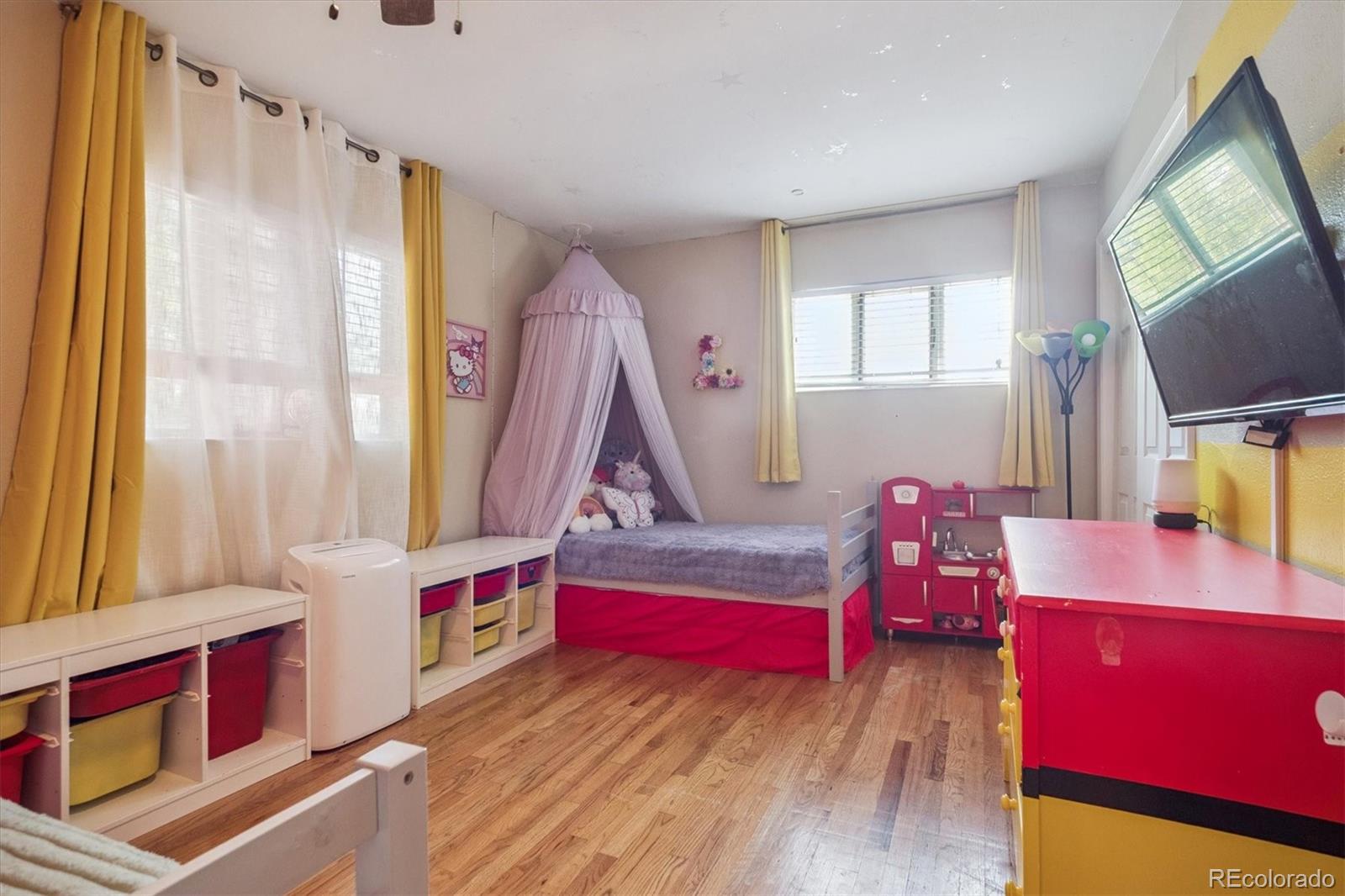 MLS Image #21 for 1817 s perry way,denver, Colorado