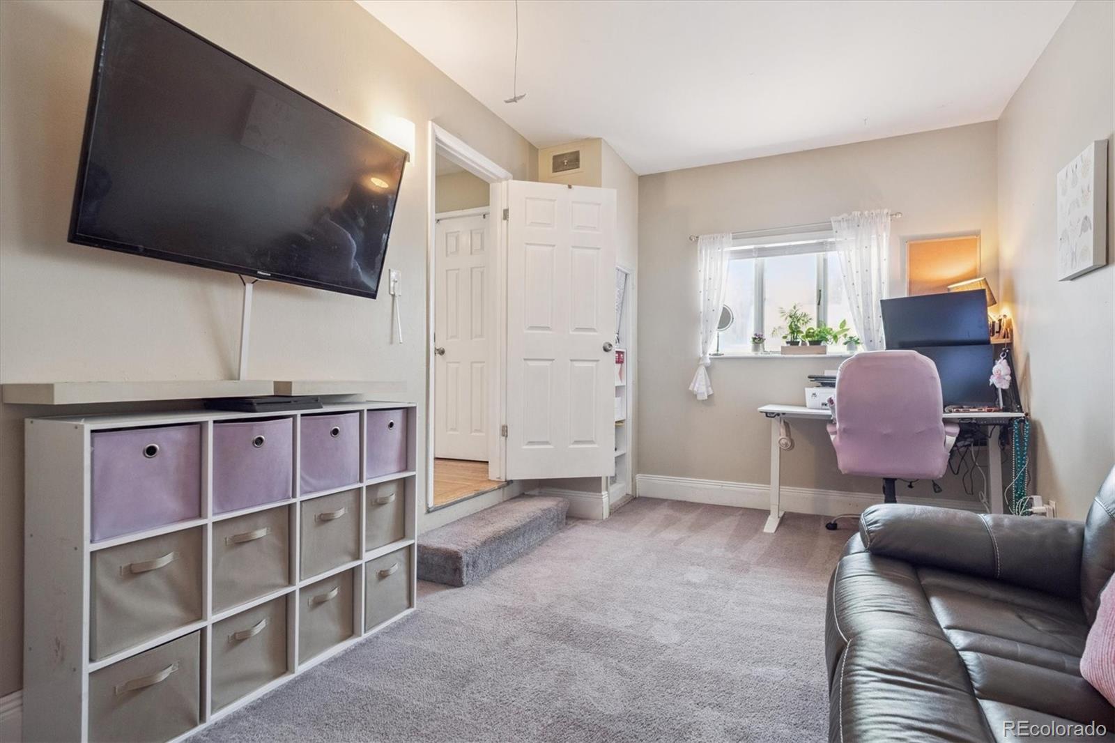MLS Image #22 for 1817 s perry way,denver, Colorado