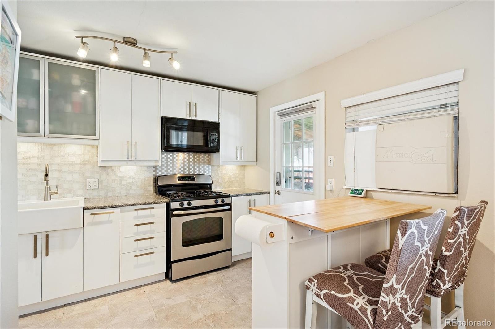 MLS Image #7 for 1817 s perry way,denver, Colorado