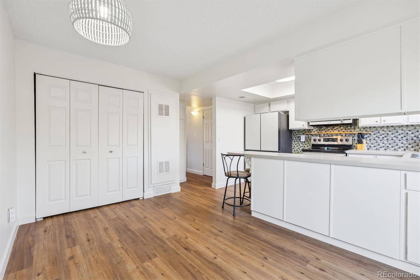 MLS Image #7 for 3948 s yosemite street ,denver, Colorado