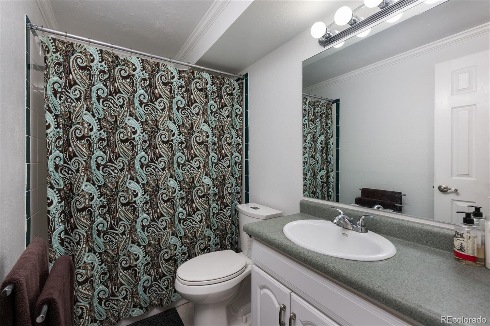 MLS Image #14 for 1090 n lafayette street 205,denver, Colorado