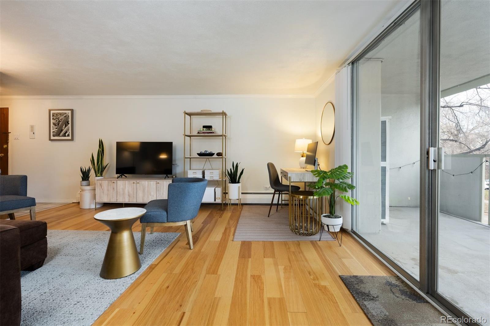 MLS Image #17 for 1090 n lafayette street 205,denver, Colorado
