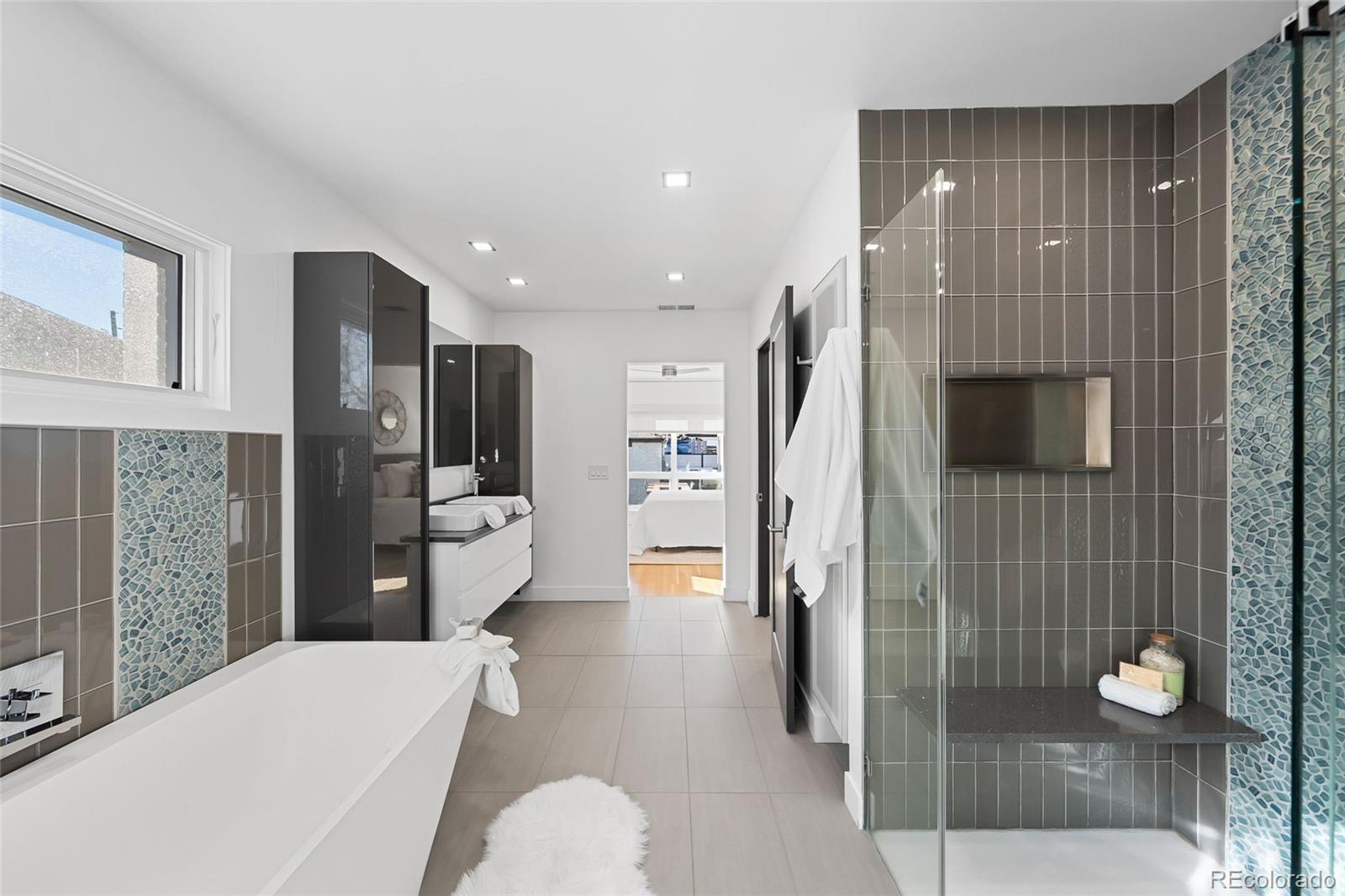 MLS Image #26 for 3725  wyandot street,denver, Colorado