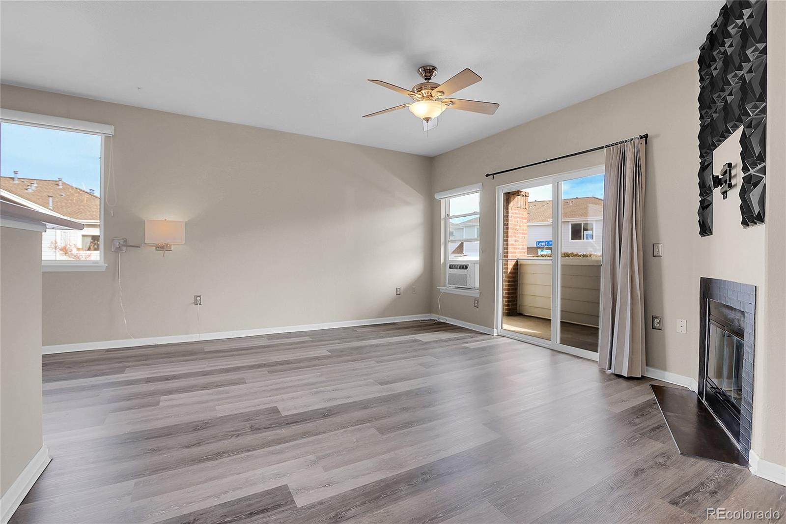 MLS Image #11 for 5536  lewis court 101,arvada, Colorado
