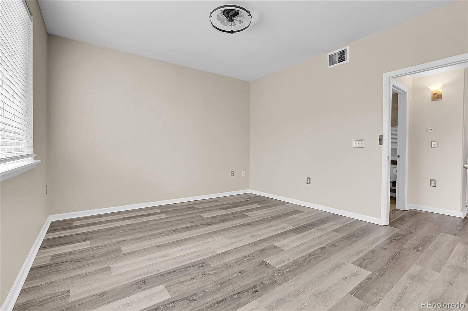MLS Image #15 for 5536  lewis court 101,arvada, Colorado