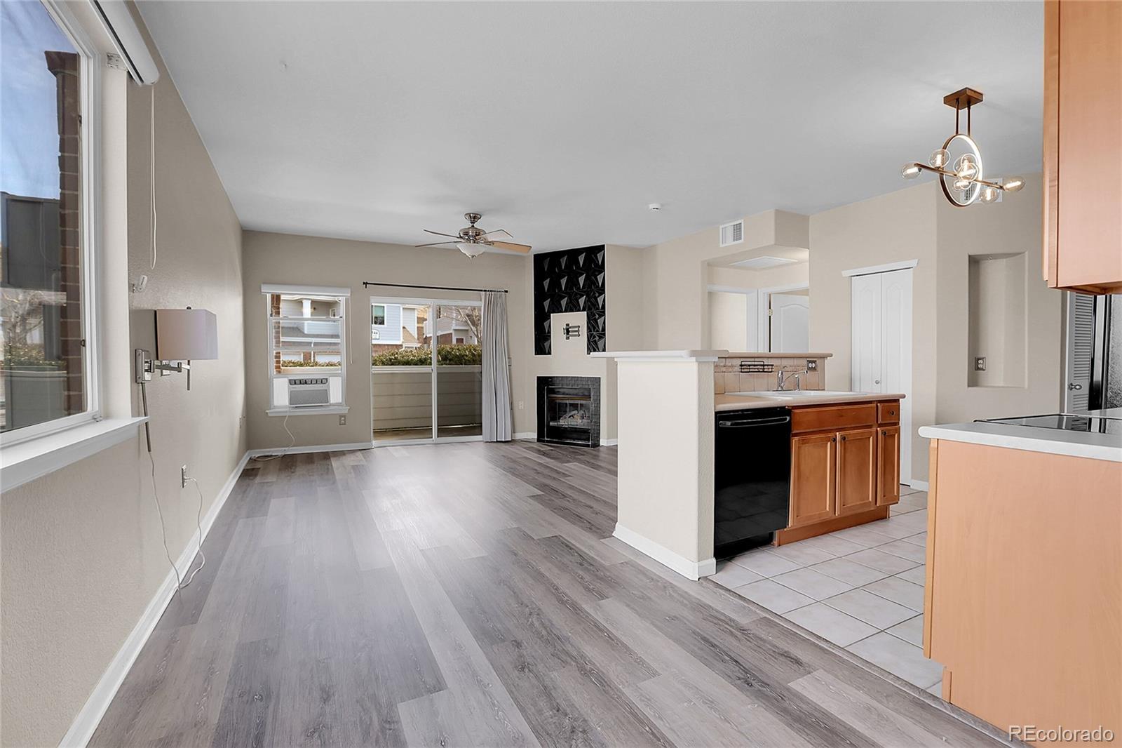 MLS Image #4 for 5536  lewis court 101,arvada, Colorado