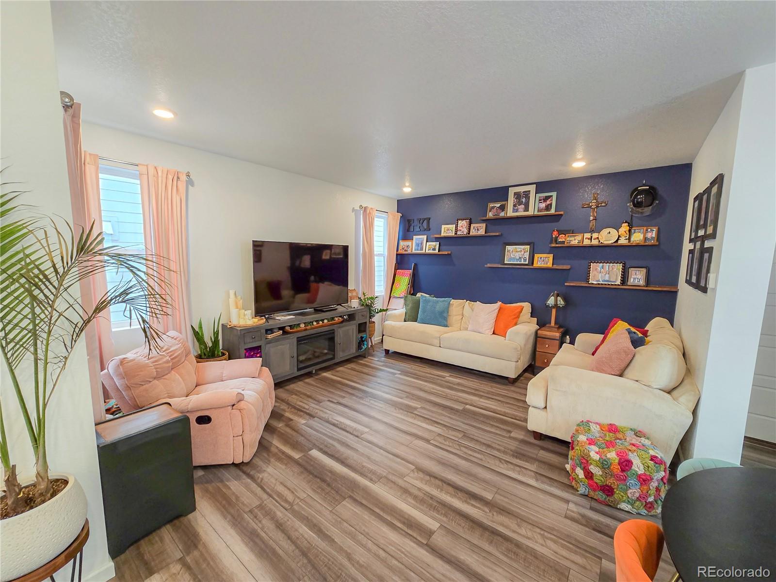 MLS Image #11 for 2084  chambers road,brighton, Colorado