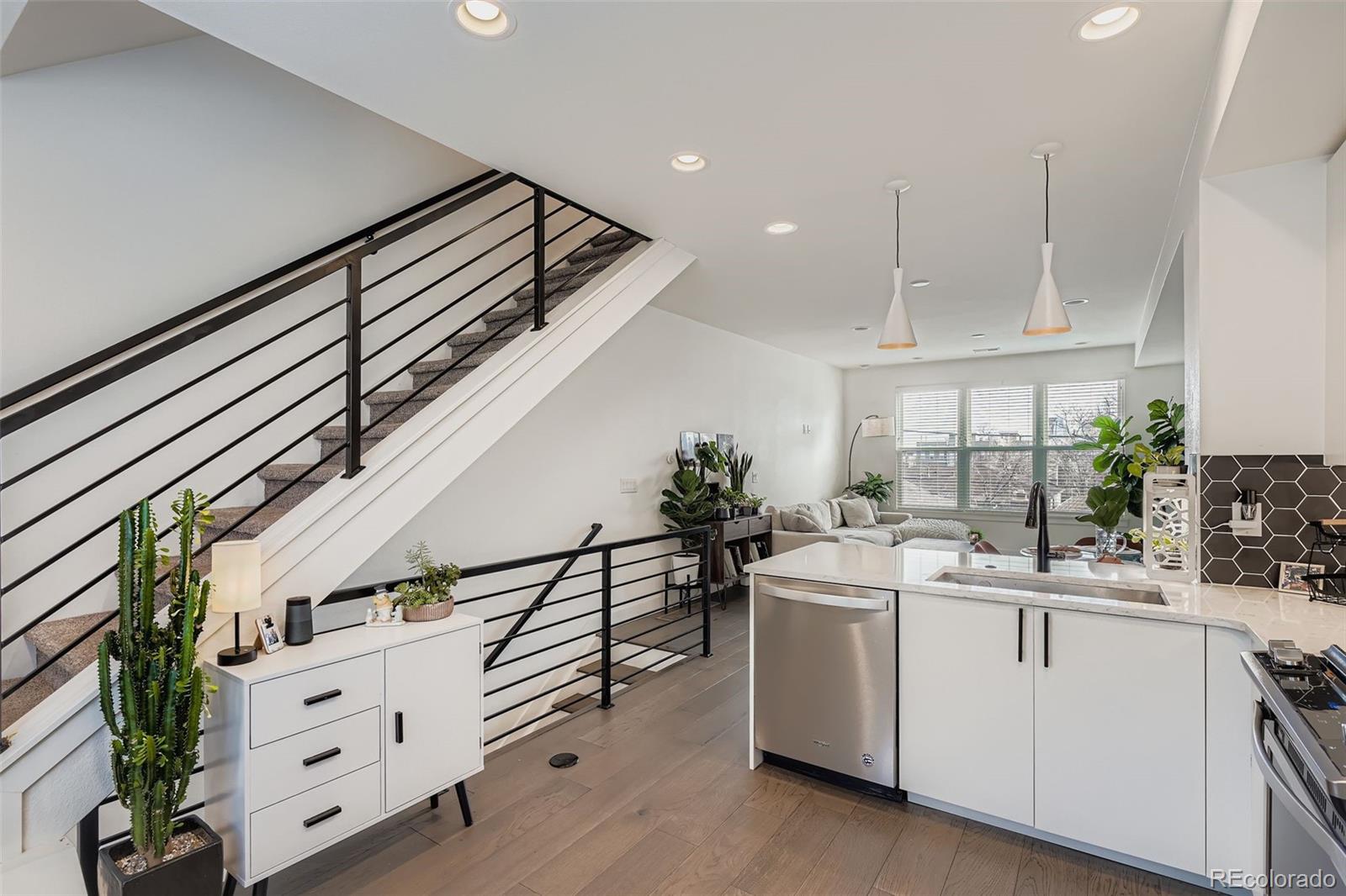 MLS Image #10 for 3222 w 19th avenue 7,denver, Colorado