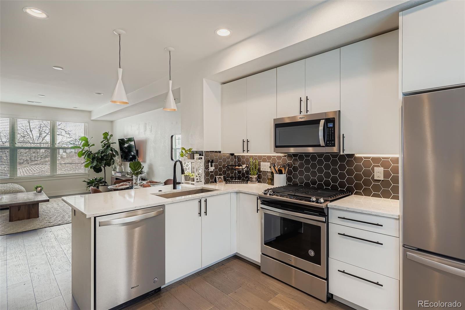 MLS Image #8 for 3222 w 19th avenue 7,denver, Colorado