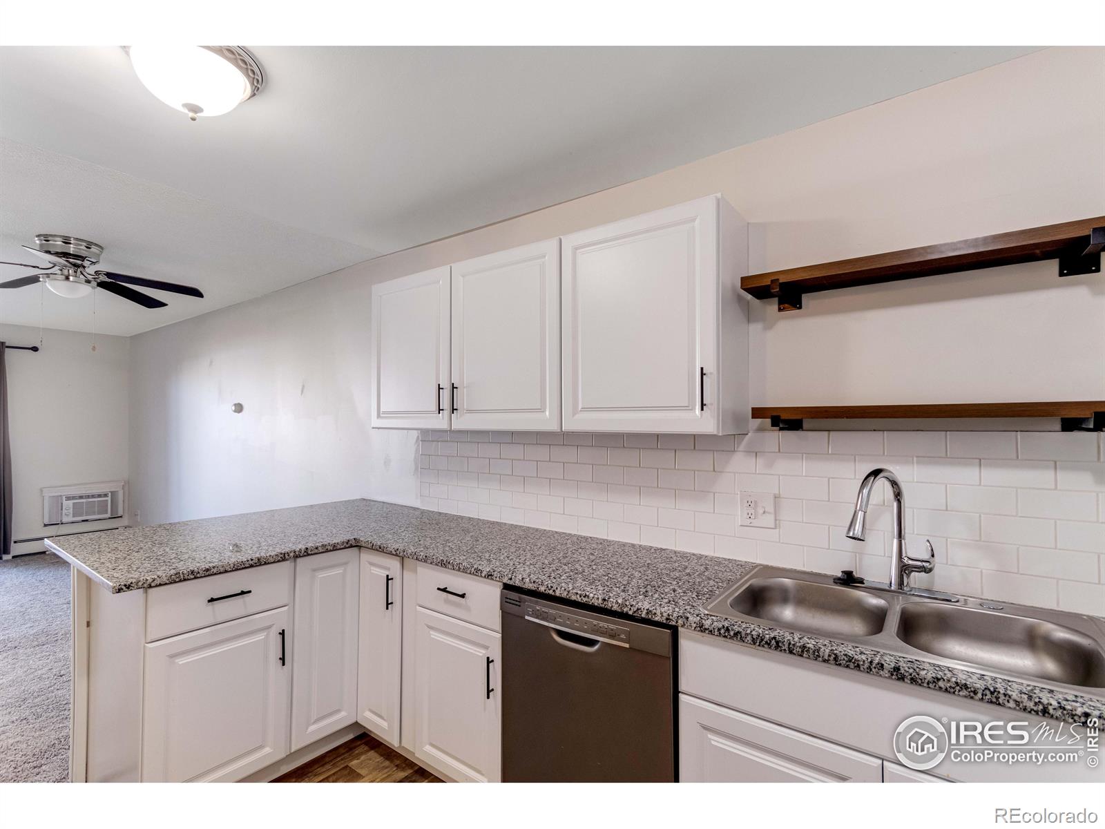 MLS Image #5 for 735 s alton way ,denver, Colorado
