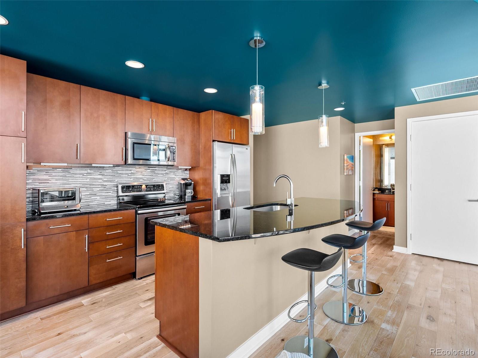 MLS Image #10 for 891  14th street 1701,denver, Colorado