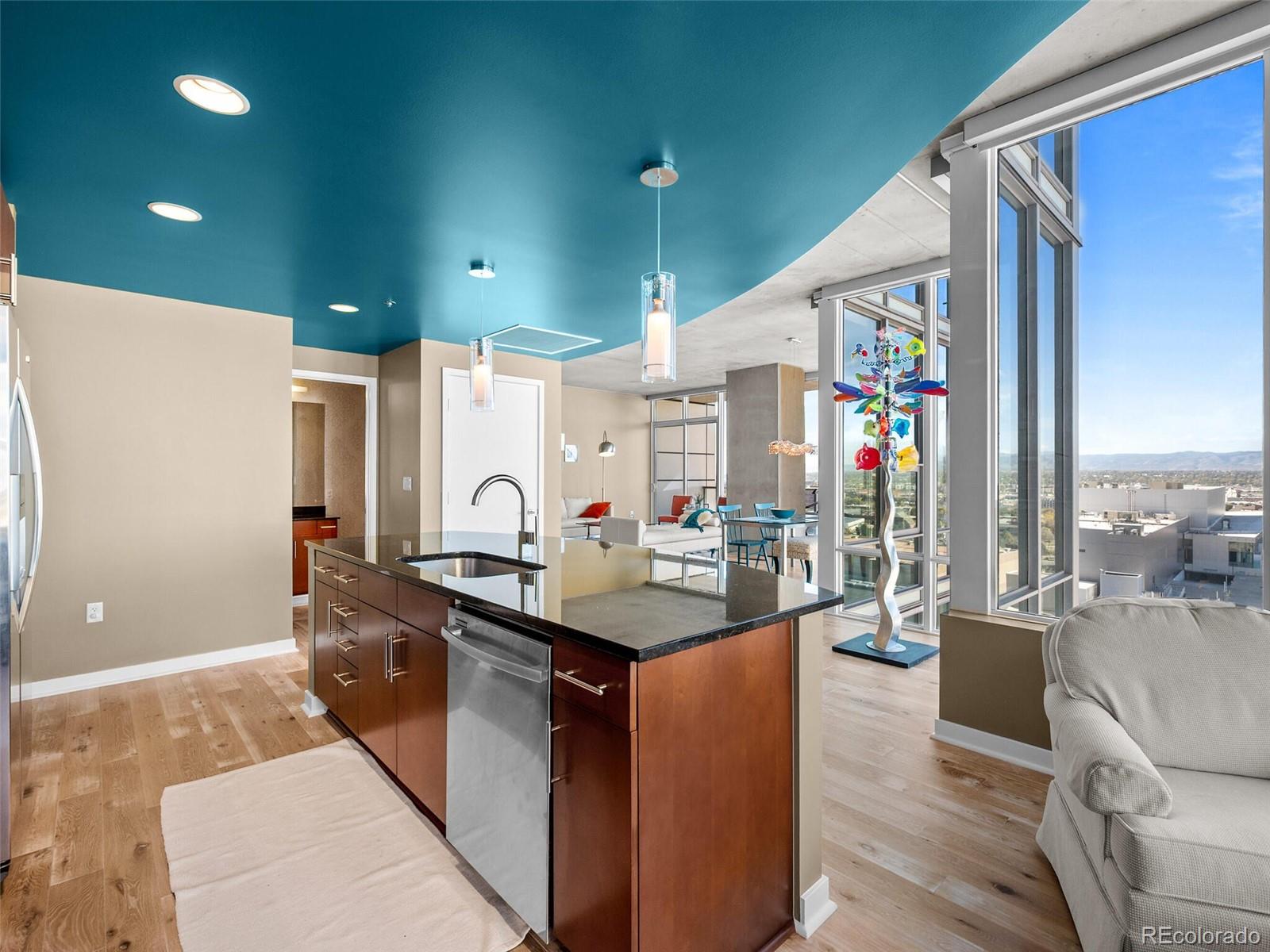 MLS Image #11 for 891  14th street 1701,denver, Colorado