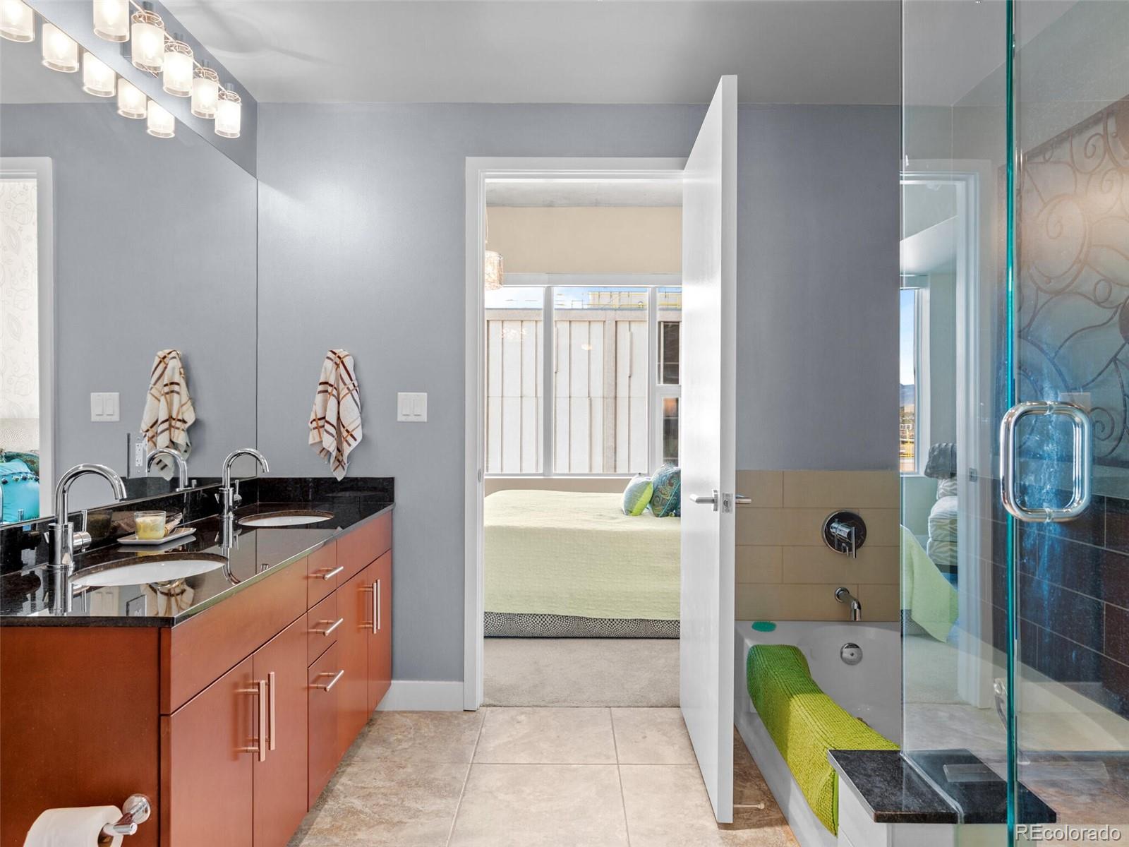 MLS Image #15 for 891  14th street 1701,denver, Colorado