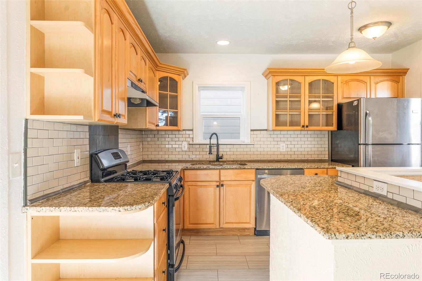 MLS Image #13 for 2821 s grant street,englewood, Colorado