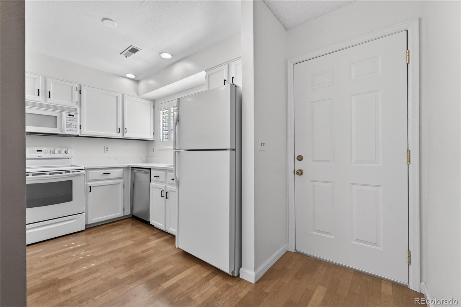 MLS Image #4 for 3401 s ammons street 19-3,lakewood, Colorado