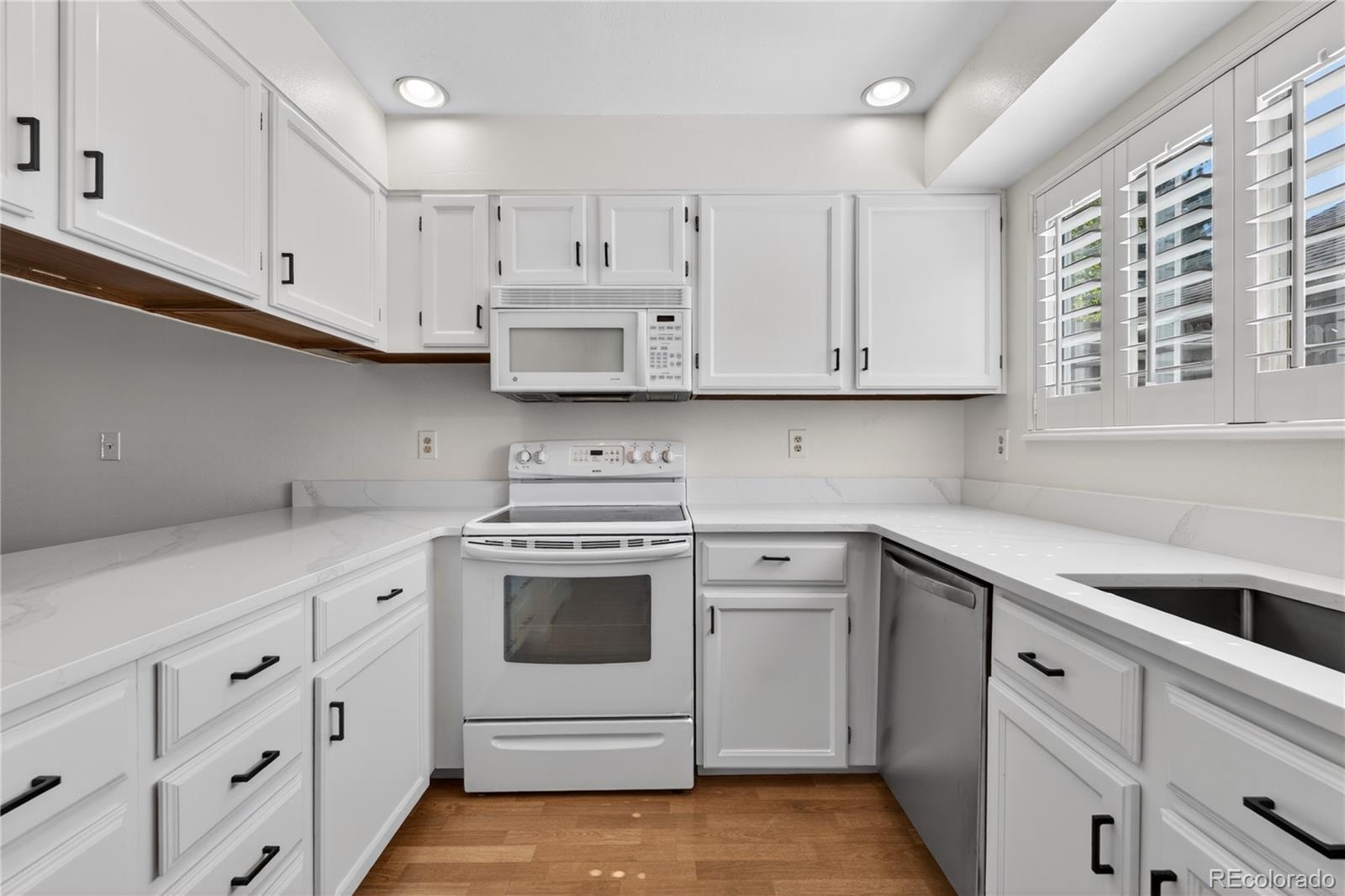 MLS Image #7 for 3401 s ammons street 19-3,lakewood, Colorado