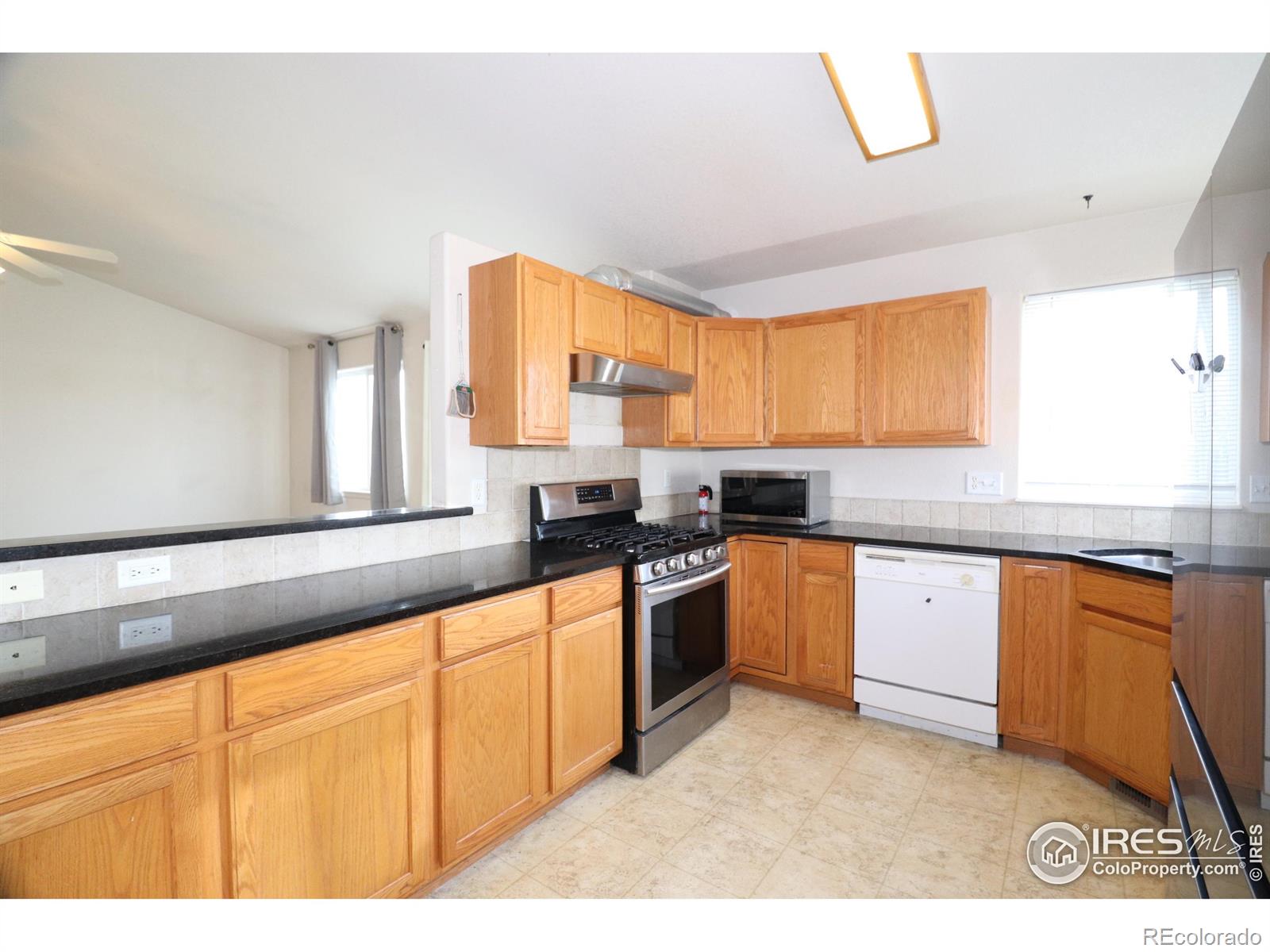 MLS Image #5 for 133 s sydney court,milliken, Colorado