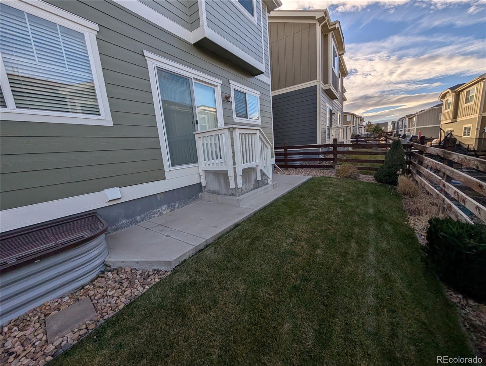 MLS Image #3 for 4778 s picadilly court,aurora, Colorado