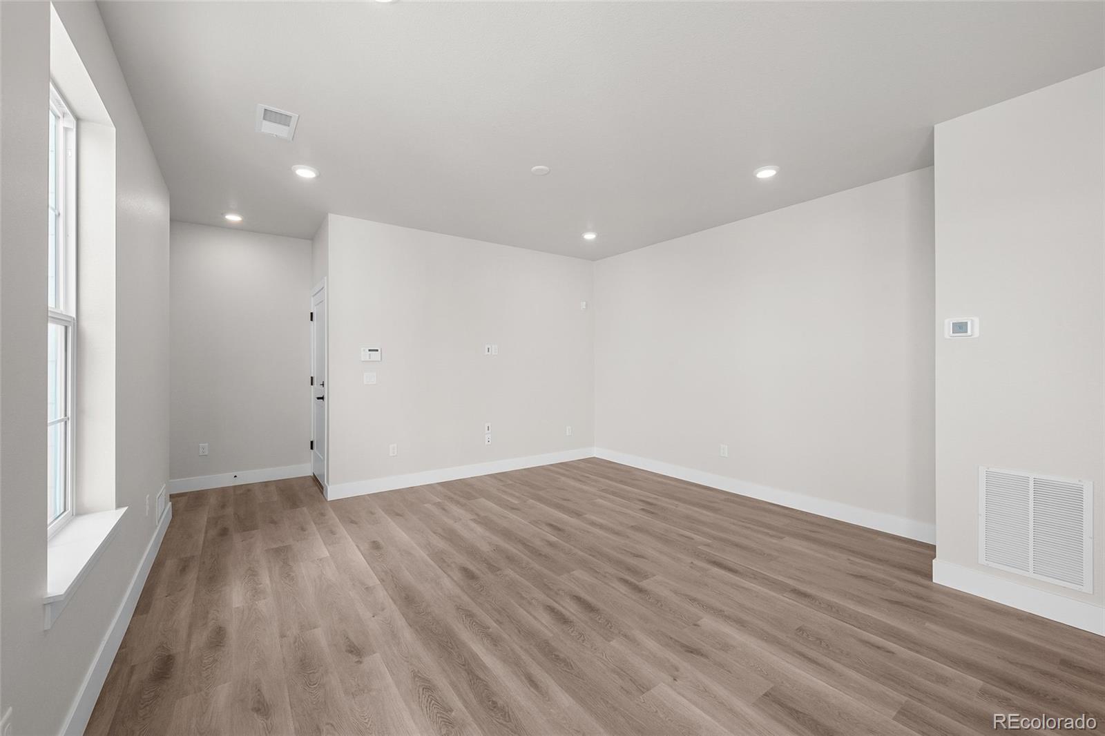 MLS Image #11 for 8737  whiteclover street,littleton, Colorado