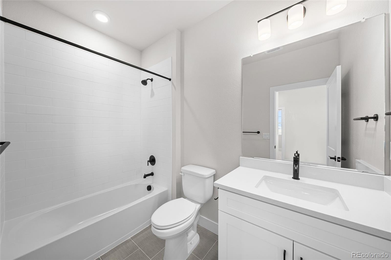 MLS Image #16 for 8737  whiteclover street,littleton, Colorado