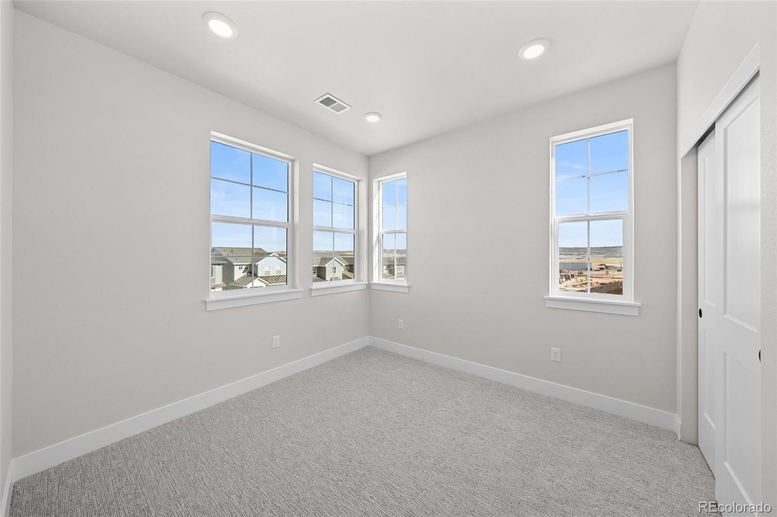 MLS Image #18 for 8737  whiteclover street,littleton, Colorado