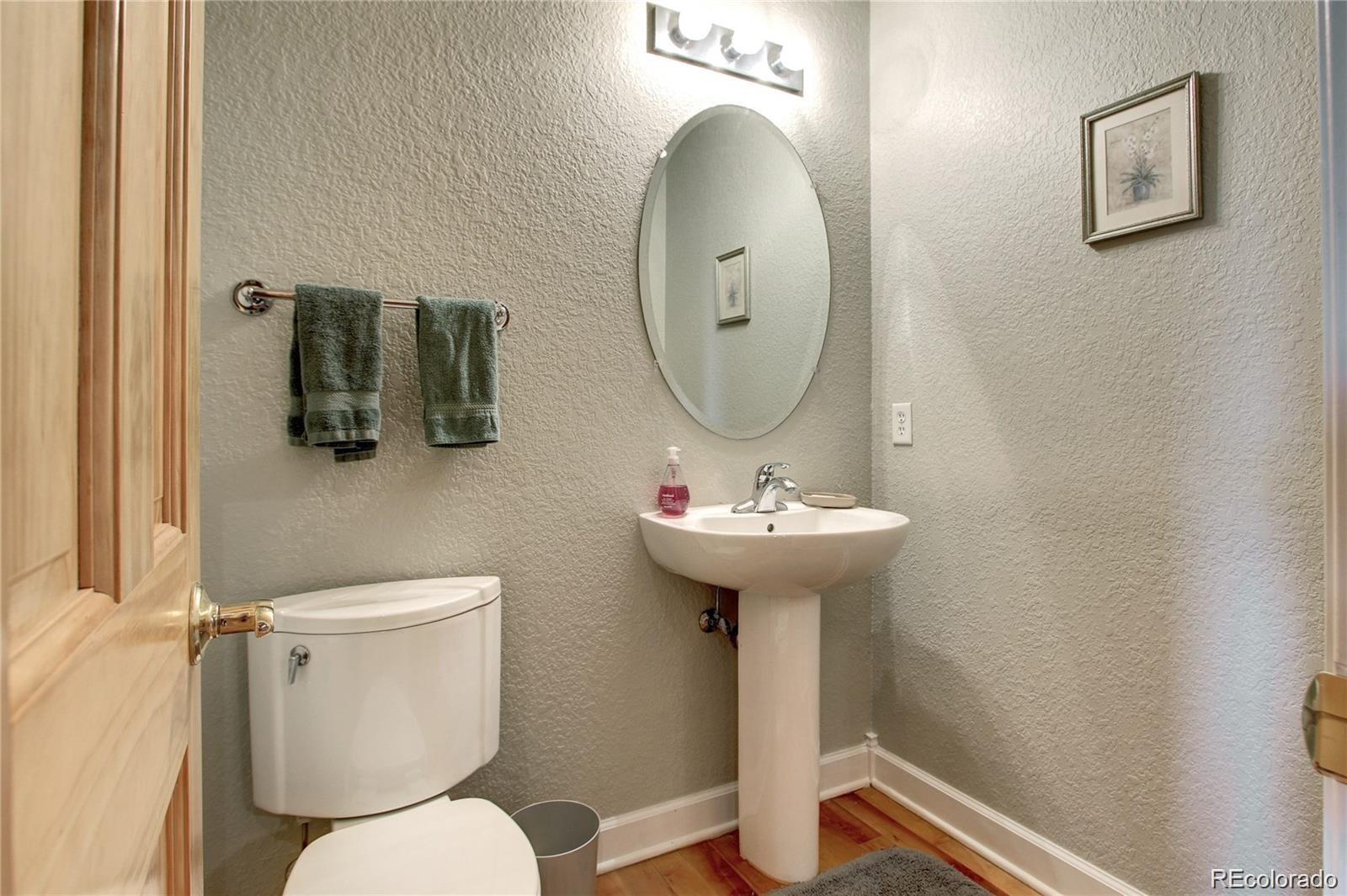 MLS Image #14 for 2560  blake street,denver, Colorado
