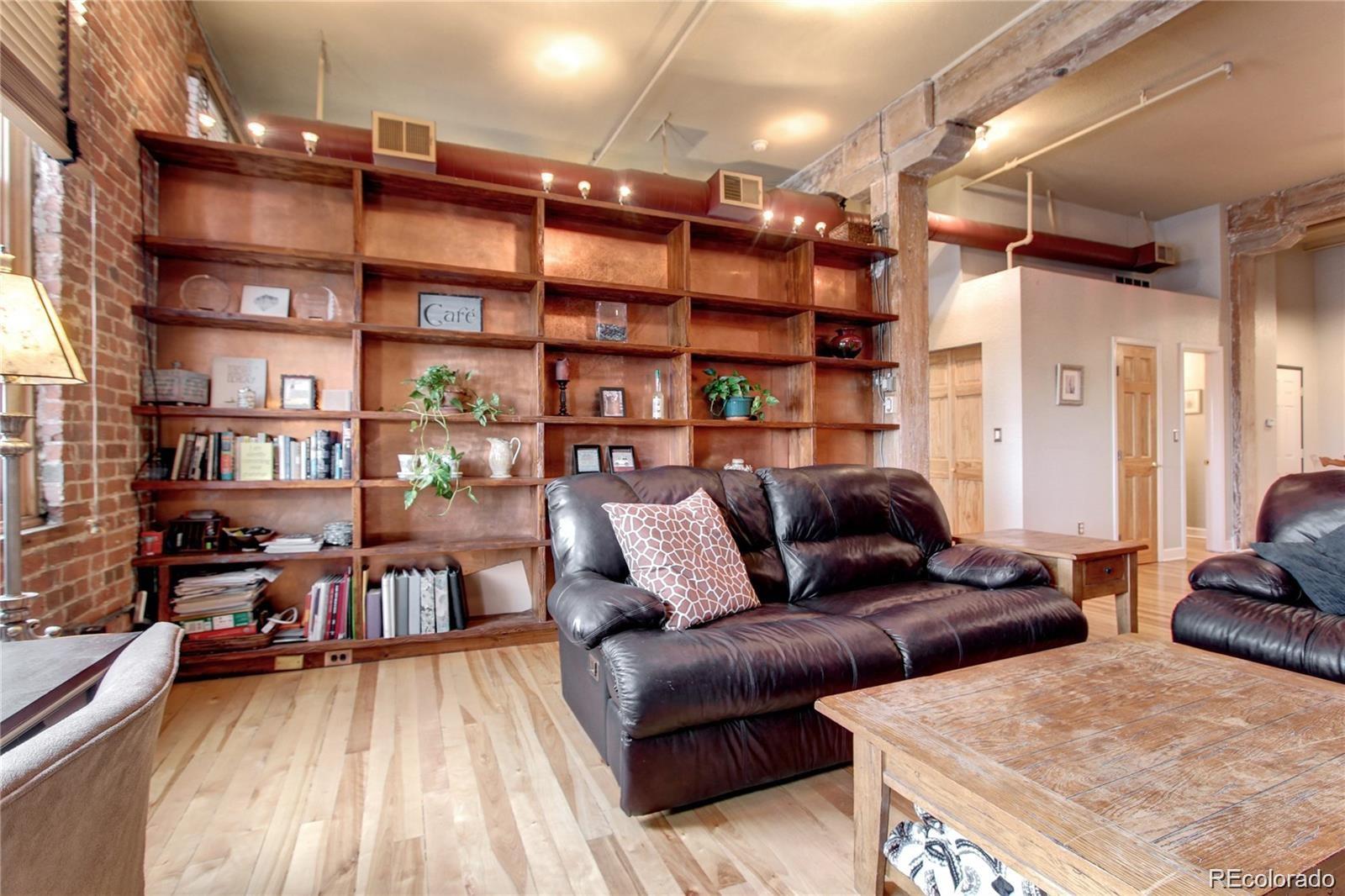 MLS Image #3 for 2560  blake street,denver, Colorado