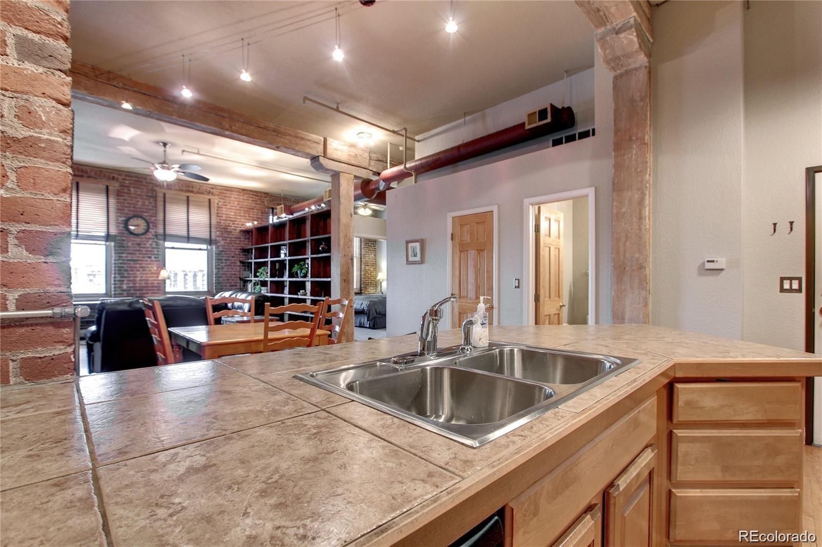 MLS Image #9 for 2560  blake street,denver, Colorado