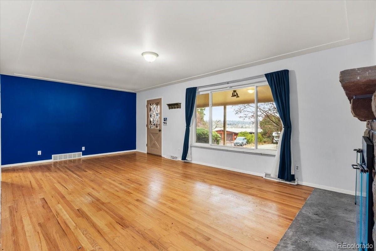 MLS Image #5 for 5670 w 51st avenue,denver, Colorado